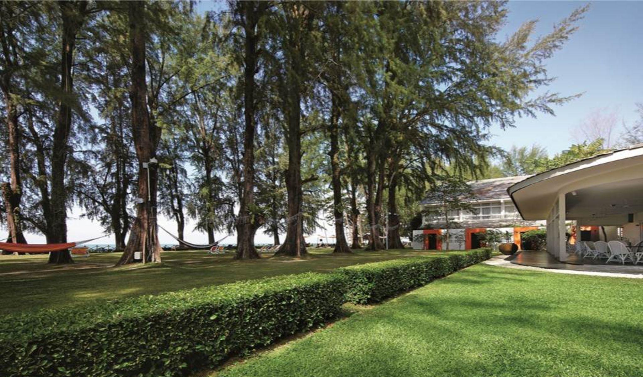 Lone Pine, Penang, A Tribute Portfolio Resort Batu Ferringhi Exterior photo